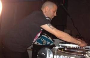 DJ T FINN