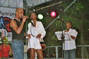 MENA Y EYEIFE BAND