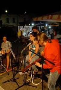 Jazzy & Dixy Acoustic Trio