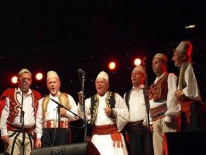 ENSEMBLE TIRANA
