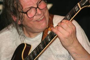 PHIL MILLER