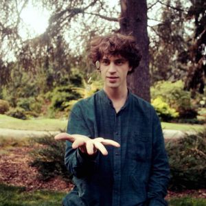 COSMO SHELDRAKE MULTISTRUMENTISTA LONDINESE IN TOUR