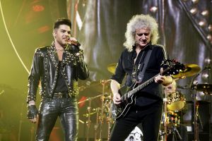 ADAM LAMBERT E QUEEN