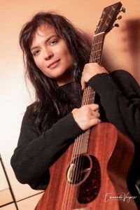 ELINA DUNI
